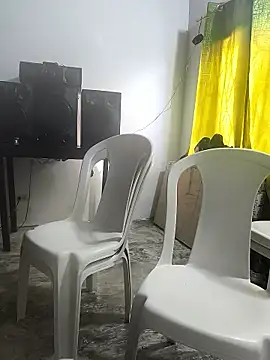 giannis090 online show from November 27, 2025, 8:20 pm