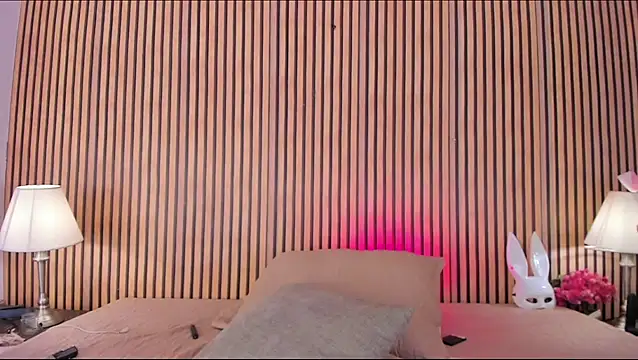 keeyla stone online show from November 9, 2025, 9:02 am