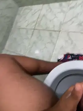 Kaua11225 online show from January 8, 2026, 4:18 am