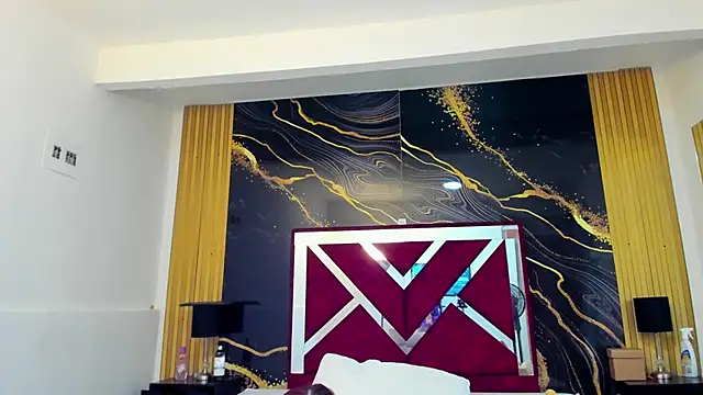 VanessaHard as online show from February 23, 2026, 1:18 am