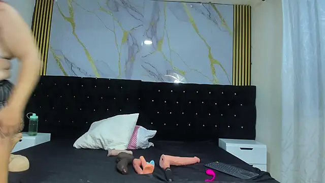 VanessaHard as online show from March 13, 2026, 3:11 am