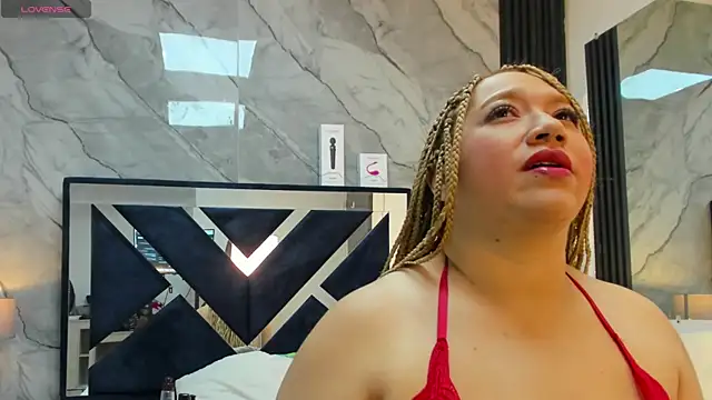 VanessaHard as online show from April 15, 2026, 3:45 am