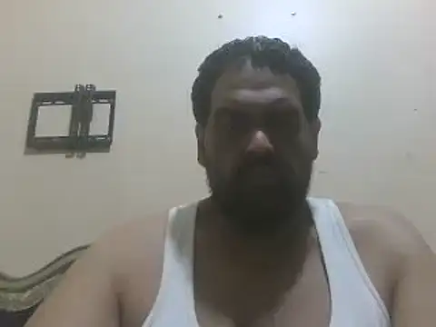 Snapshot of elpoop7305 chatting on May 20, 2026, 3:58 am elpoop7305 online show from May 20, 2026, 3:58 am