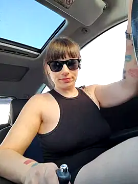 LilStrange4LilChange online show from April 8, 2026, 1:51 am