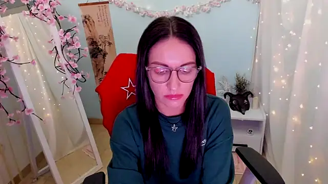 Aurora Loveu online show from April 11, 2026, 10:24 pm