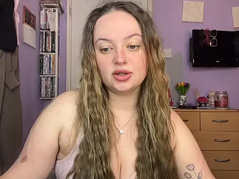 SexySashaxox online show from November 6, 2025, 9:41 pm