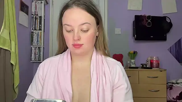 Snapshot of SexySashaxox chatting on October 26, 2025, 4:18 pm SexySashaxox online show from October 26, 2025, 4:18 pm