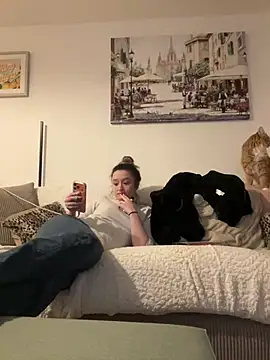 Snapshot of SexySashaxox chatting on February 17, 2026, 12:41 am SexySashaxox online show from February 17, 2026, 12:41 am