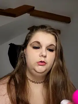 Snapshot of LioEst@xh chatting on December 1, 2025, 8:59 am LioEstxh online show from December 1, 2025, 8:59 am