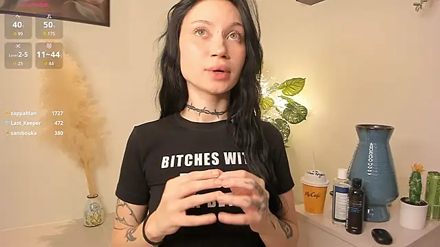 Alice 1n Wonderland  online show from February 19, 2026, 11:40 am