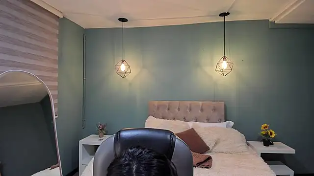 Miss Cataleya   online show from March 14, 2026, 11:38 am