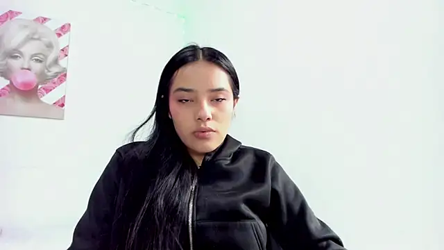 valeria millers online show from April 11, 2026, 2:43 pm