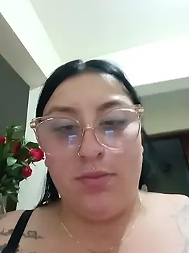 Snapshot of megan_fox5 chatting on December 5, 2025, 3:38 am megan fox5 online show from December 5, 2025, 3:38 am