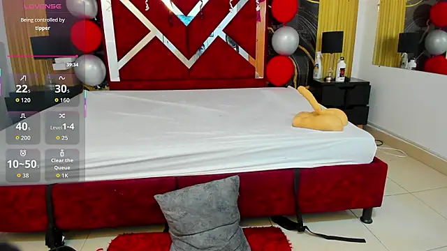 VioletRose as online show from March 3, 2026, 8:38 pm