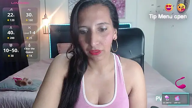 azabachebabe online show from November 4, 2025, 2:10 pm