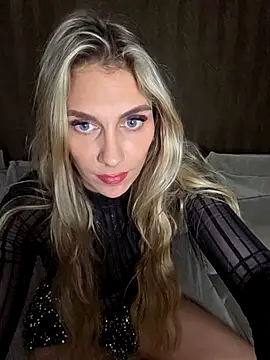 Melody1600 online show from February 17, 2026, 9:12 pm