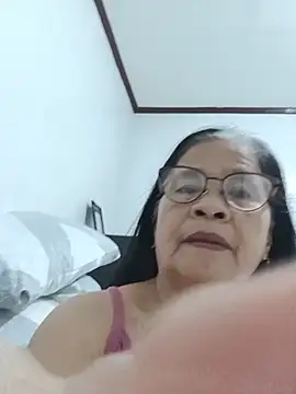 Sweet-Lita50 online show from May 14, 2026, 2:19 am