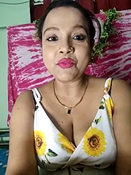 Snapshot of hornypiu697 chatting on August 3, 2026, 4:53 am hornypiu697 online show from August 3, 2026, 4:53 am
