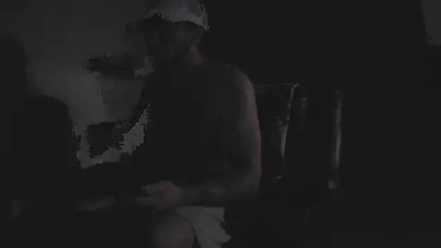 Snapshot of IsAparty chatting on February 20, 2026, 11:12 am IsAparty online show from February 20, 2026, 11:12 am