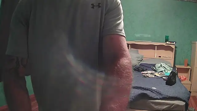 IsAparty online show from October 9, 2025, 7:42 am