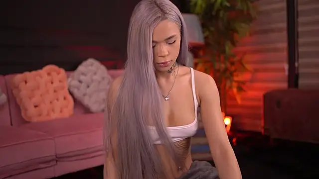 Snapshot of NickyBenz chatting on November 3, 2025, 7:17 pm NickyBenz online show from November 3, 2025, 7:17 pm