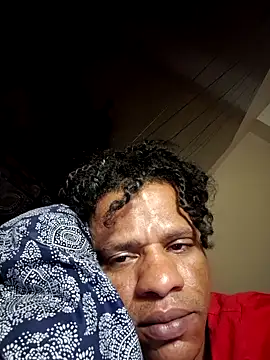 LuisSujilio online show from April 18, 2026, 3:47 pm