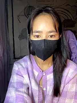 Snapshot of TiNa_04 chatting on November 26, 2025, 11:27 pm TiNa 04 online show from November 26, 2025, 11:27 pm