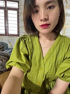 Snapshot of Lyzizi_lovely09 chatting on November 4, 2025, 1:20 am Lyzizi lovely09 online show from November 4, 2025, 1:20 am