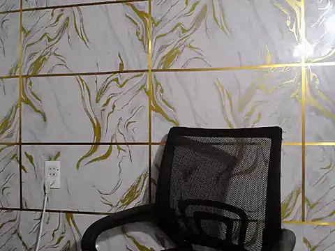 Snapshot of Lyzizi_lovely09 chatting on November 20, 2025, 9:43 am Lyzizi lovely09 online show from November 20, 2025, 9:43 am