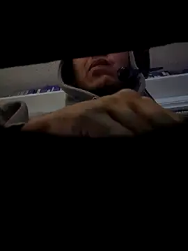 Snapshot of StrokingDaddy4 chatting on October 2, 2025, 10:18 am StrokingDaddy4 online show from October 2, 2025, 10:18 am