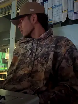 Snapshot of StrokingDaddy4 chatting on September 26, 2025, 10:11 am StrokingDaddy4 online show from September 26, 2025, 10:11 am