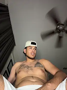 Snapshot of StrokingDaddy4 chatting on October 25, 2025, 2:11 am StrokingDaddy4 online show from October 25, 2025, 2:11 am