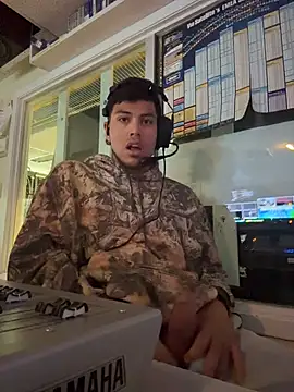 Snapshot of StrokingDaddy4 chatting on November 13, 2025, 11:25 am StrokingDaddy4 online show from November 13, 2025, 11:25 am