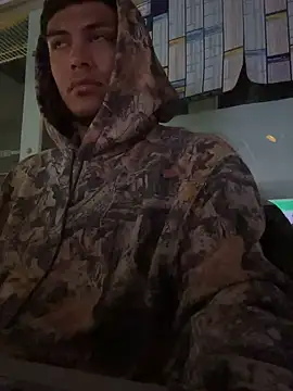 Snapshot of StrokingDaddy4 chatting on October 9, 2025, 10:05 am StrokingDaddy4 online show from October 9, 2025, 10:05 am