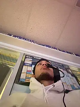 StrokingDaddy4 online show from December 18, 2025, 11:14 am