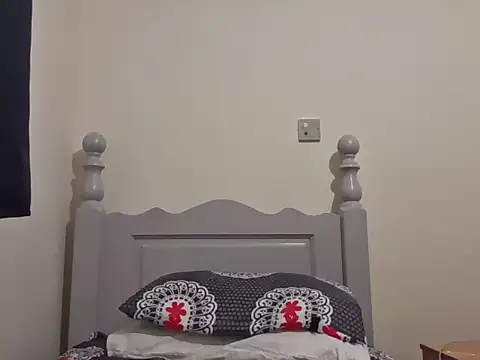 BobtailFormal online show from January 18, 2026, 9:02 am