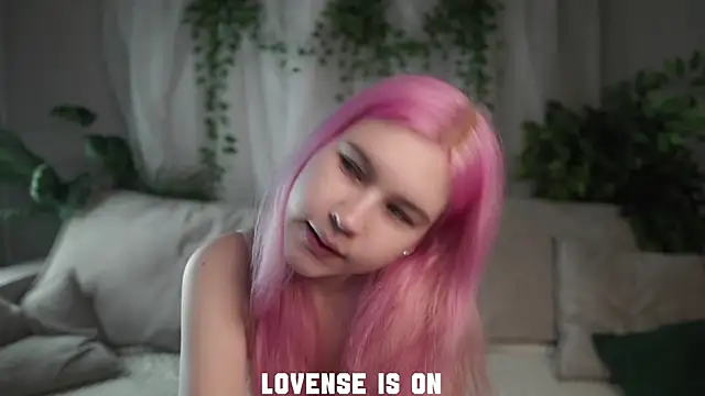 ElizSpieth online show from November 26, 2025, 1:49 am