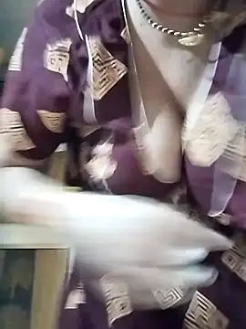 rani8008 online show from September 20, 2025, 6:18 am