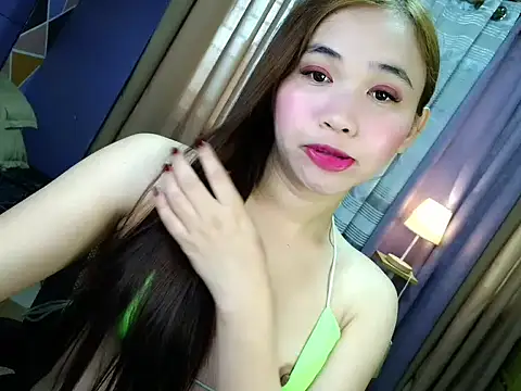 Snapshot of _SweetSofialove chatting on April 25, 2026, 2:47 am SweetSofialove online show from April 25, 2026, 2:47 am