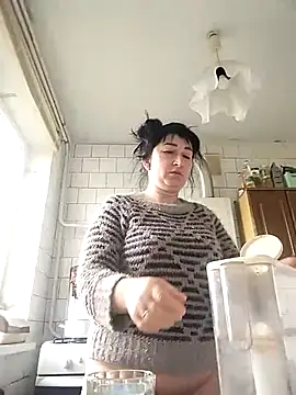 Funny Karina online show from April 18, 2026, 5:21 am