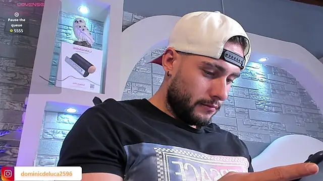 dominic de luca online show from December 18, 2025, 3:55 am