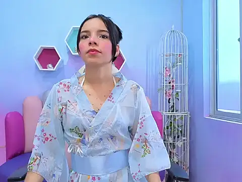 Snapshot of Issa_Skinny_ chatting on September 18, 2025, 11:35 am Issa Skinny online show from September 18, 2025, 11:35 am