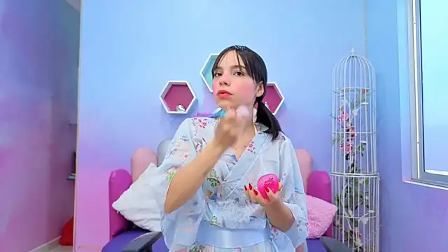 Snapshot of Issa_Skinny_ chatting on September 27, 2025, 11:38 am Issa Skinny online show from September 27, 2025, 11:38 am