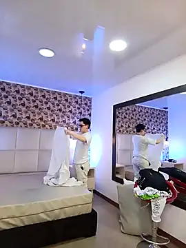 SpencerMontgomery online show from October 27, 2025, 7:26 pm