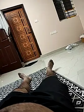 Snapshot of Mr_Batting_Man chatting on October 17, 2025, 2:08 pm Mr Batting Man online show from October 17, 2025, 2:08 pm