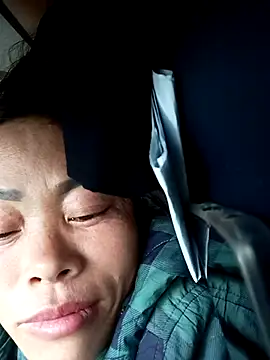 Snapshot of CoMay003 chatting on November 27, 2025, 7:09 am CoMay003 online show from November 27, 2025, 7:09 am