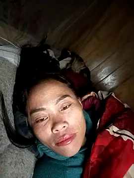 Snapshot of CoMay003 chatting on November 30, 2025, 8:42 pm CoMay003 online show from November 30, 2025, 8:42 pm