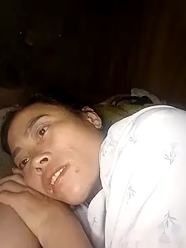 CoMay003 online show from February 18, 2026, 12:08 am