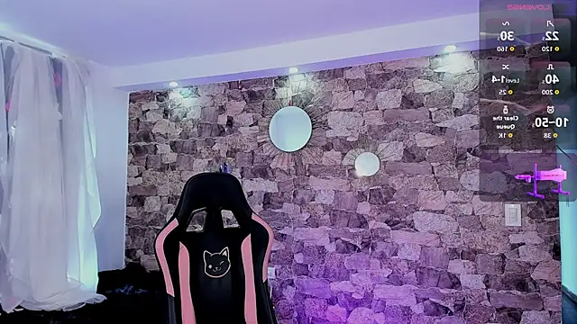 samiacooper25 online show from February 24, 2026, 10:21 pm