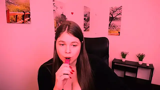  Lovely Mary online show from September 25, 2025, 9:04 am